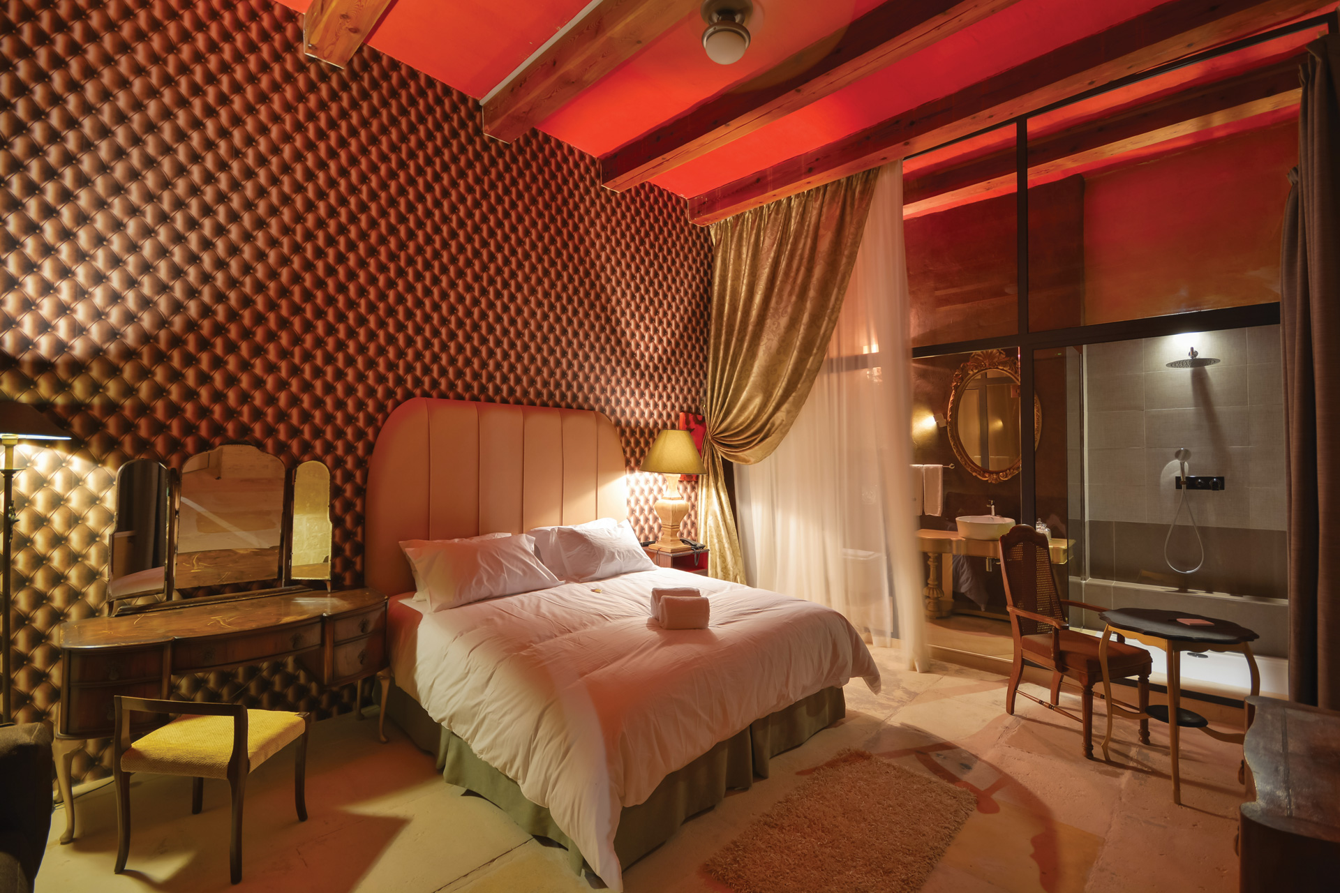 A Collection of Design-Driven Luxury  Boutique Hotels